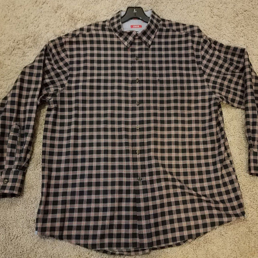 NEW IZOD brand Men's button down dress shirt NEW